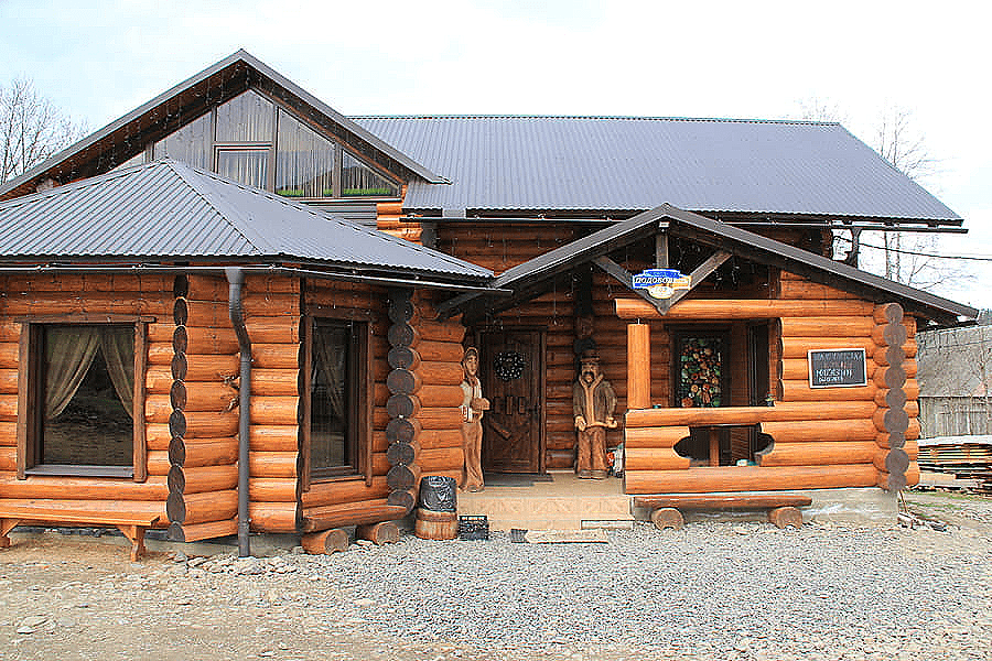 Колиба в Садибі "Два Брати"